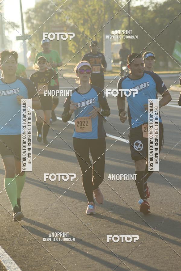 Buy your photos of the eventMeia Maratona Tivoli Shopping on Fotop