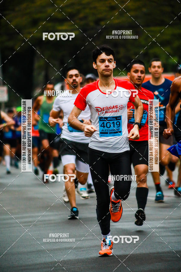 Buy your photos of the event5 Meia Maratona Avenida Brasil on Fotop
