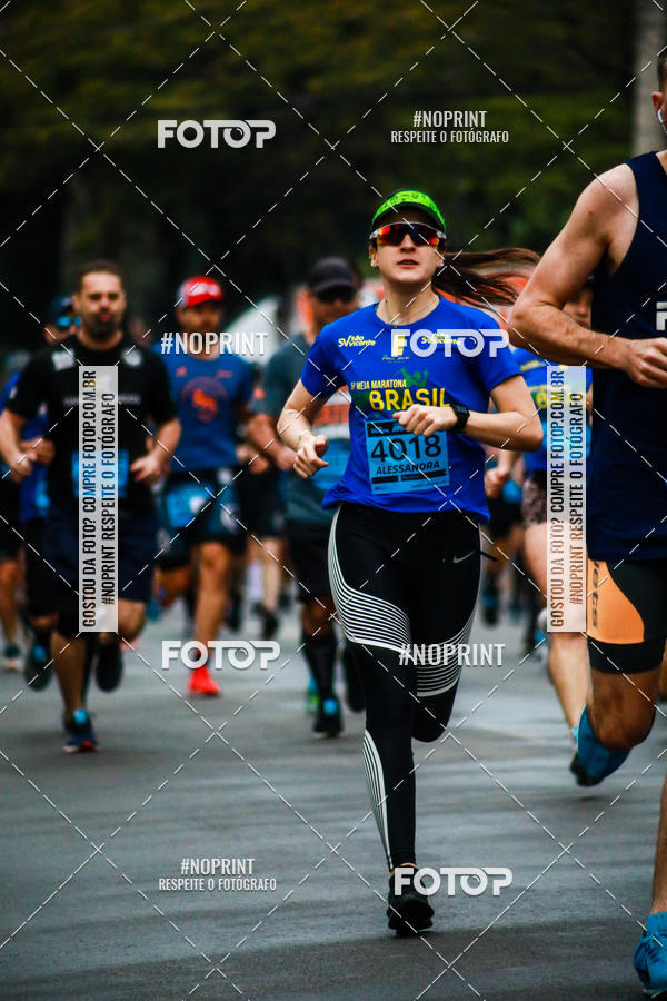 Buy your photos of the event5 Meia Maratona Avenida Brasil on Fotop