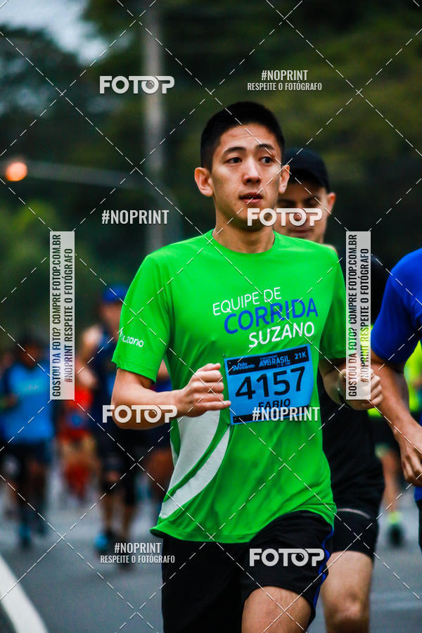 Buy your photos of the event5 Meia Maratona Avenida Brasil on Fotop