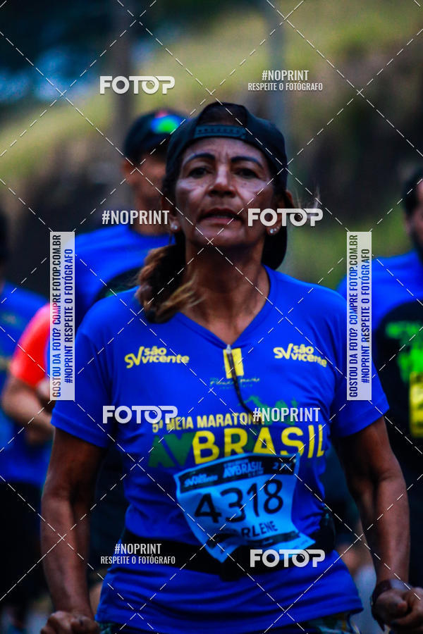 Buy your photos of the event5 Meia Maratona Avenida Brasil on Fotop