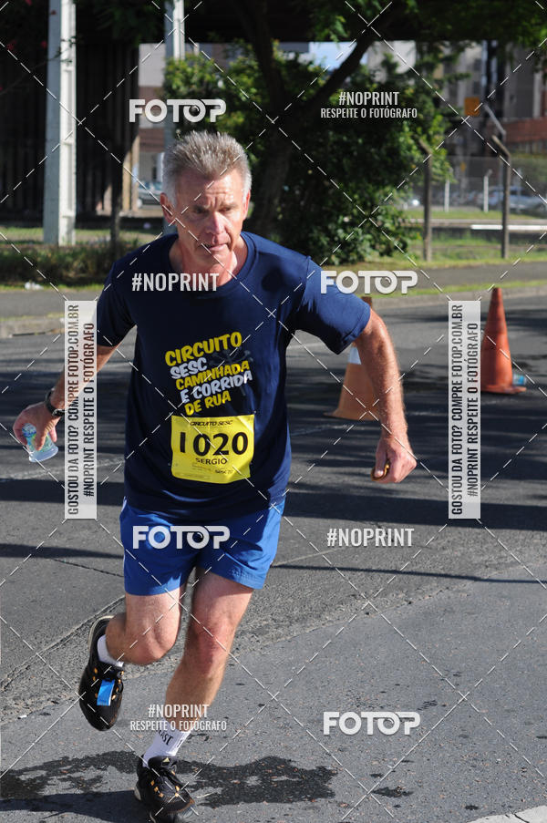 Buy your photos of the event24 etapa do Circuito Sesc Corrida e Caminhada de Rua do Paran (Etapa Curitiba) on Fotop