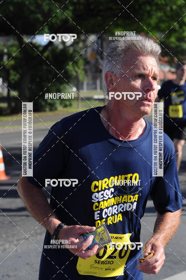Buy your photos of the event24 etapa do Circuito Sesc Corrida e Caminhada de Rua do Paran (Etapa Curitiba) on Fotop