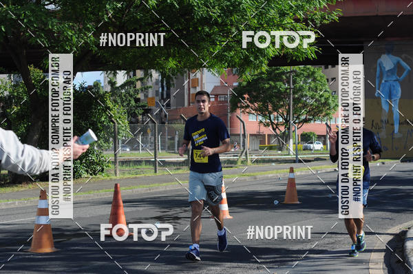 Buy your photos of the event24 etapa do Circuito Sesc Corrida e Caminhada de Rua do Paran (Etapa Curitiba) on Fotop