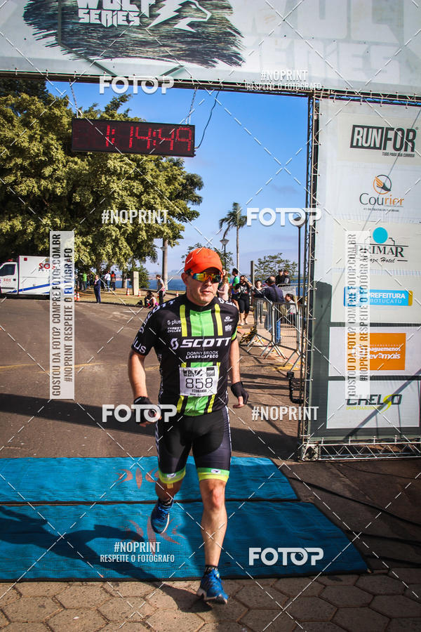 Buy your photos of the eventWolf Series - Botucatu on Fotop