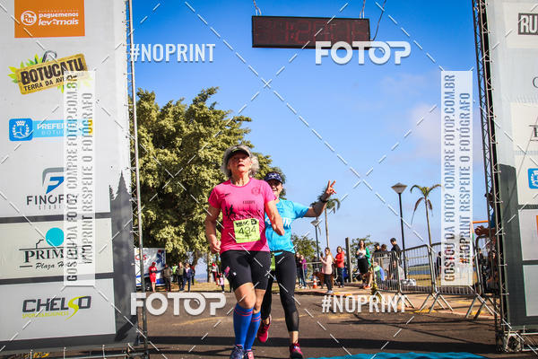 Buy your photos of the eventWolf Series - Botucatu on Fotop