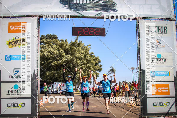 Buy your photos of the eventWolf Series - Botucatu on Fotop