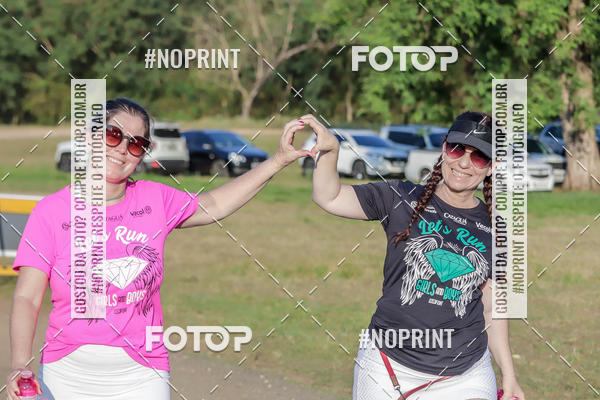 Buy your photos of the eventTreino Lets Run Girls on Fotop