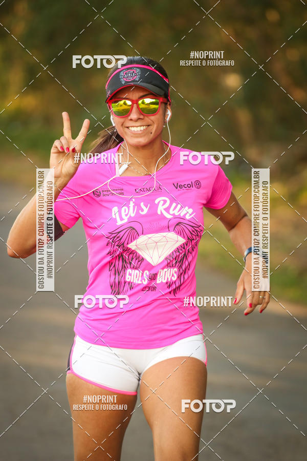 Buy your photos of the eventTreino Lets Run Girls on Fotop