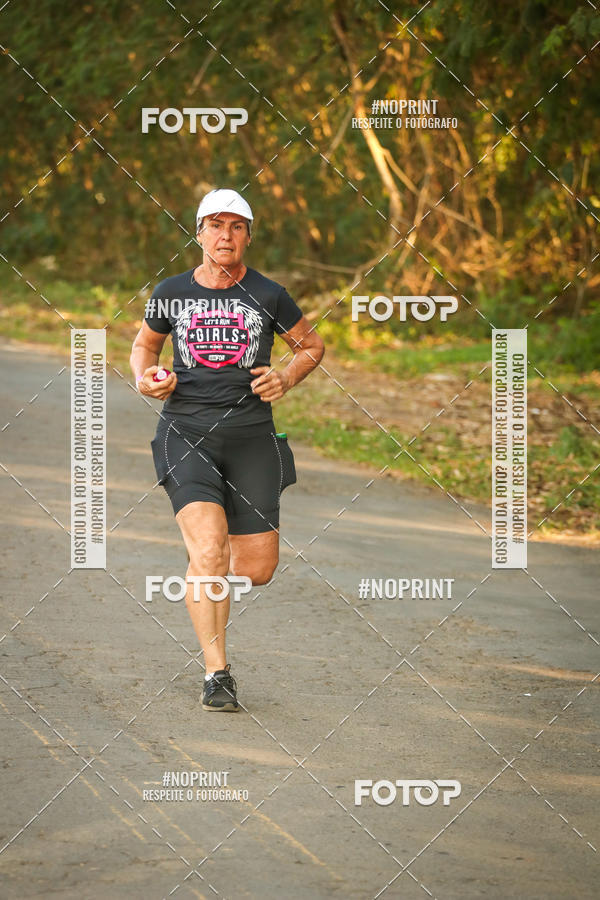 Buy your photos of the eventTreino Lets Run Girls on Fotop