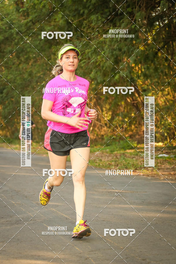 Buy your photos of the eventTreino Lets Run Girls on Fotop