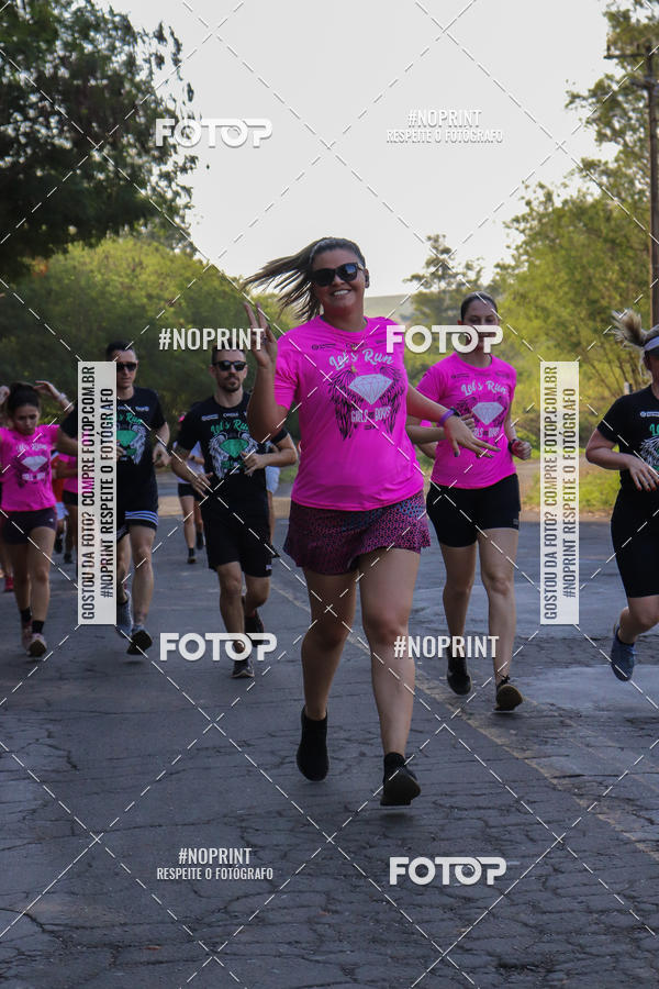 Buy your photos of the eventTreino Lets Run Girls on Fotop