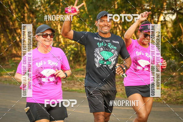 Buy your photos of the eventTreino Lets Run Girls on Fotop