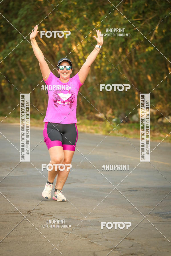 Buy your photos of the eventTreino Lets Run Girls on Fotop