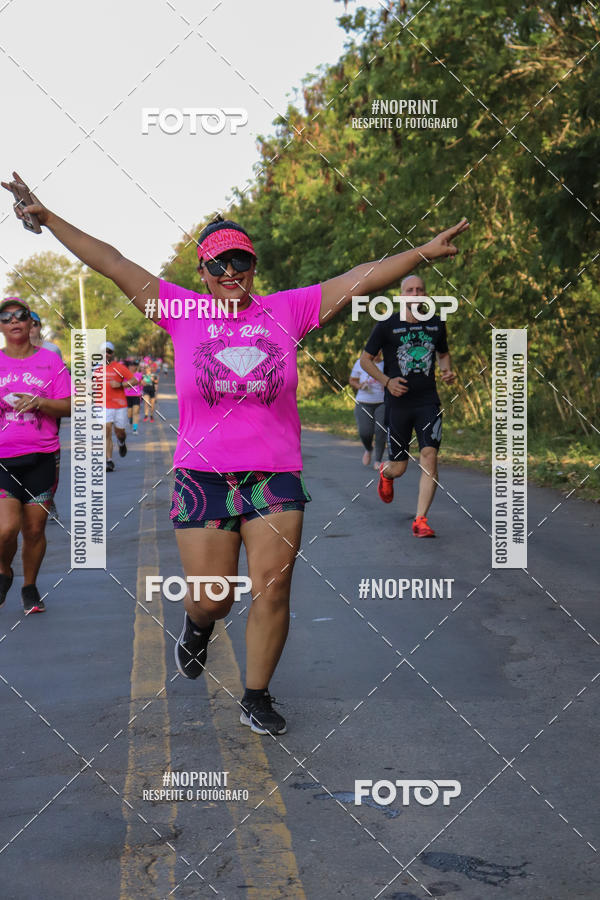 Buy your photos of the eventTreino Lets Run Girls on Fotop