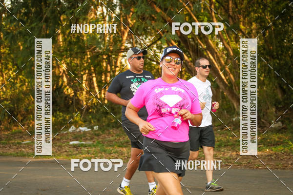 Compre suas fotos do eventoTreino Lets Run Girls no Fotop