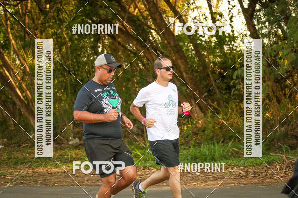 Compre suas fotos do eventoTreino Lets Run Girls no Fotop
