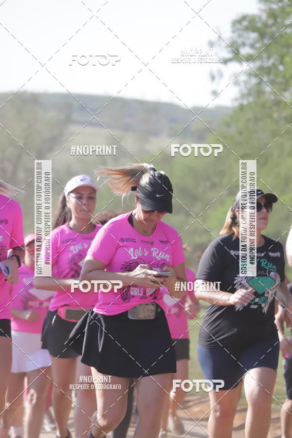 Buy your photos of the eventTreino Lets Run Girls on Fotop