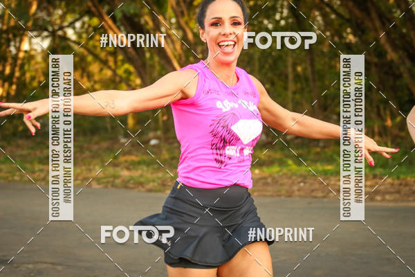 Compre as suas fotos do eventoTreino Lets Run Girls no Fotop