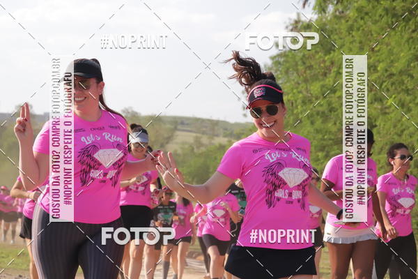 Buy your photos of the eventTreino Lets Run Girls on Fotop