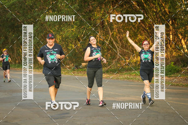 Achetez vos photos de l'vnementTreino Lets Run Girls sur Fotop