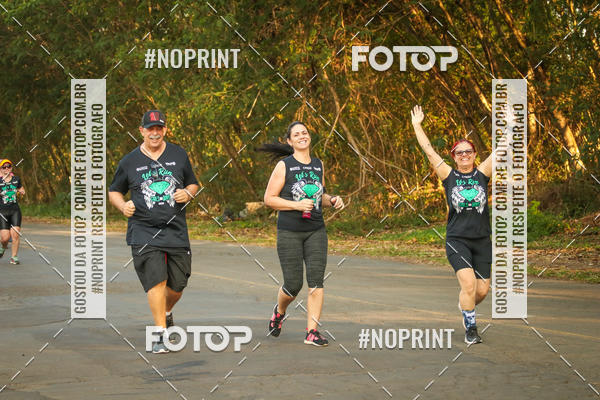Achetez vos photos de l'vnementTreino Lets Run Girls sur Fotop