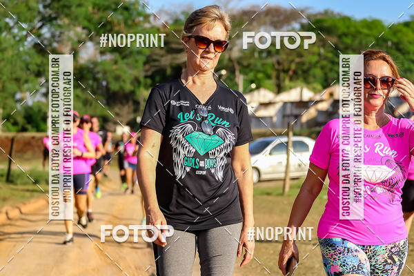 Buy your photos of the eventTreino Lets Run Girls on Fotop