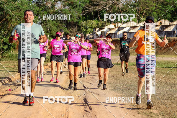 Compre suas fotos do eventoTreino Lets Run Girls no Fotop