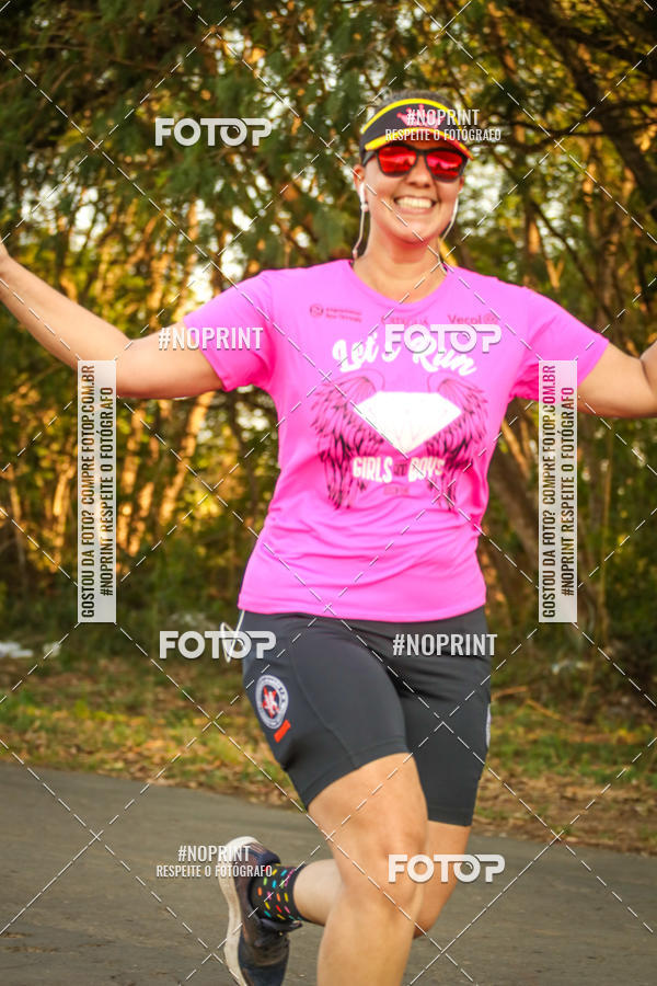 Buy your photos of the eventTreino Lets Run Girls on Fotop