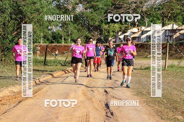Compre suas fotos do eventoTreino Lets Run Girls no Fotop