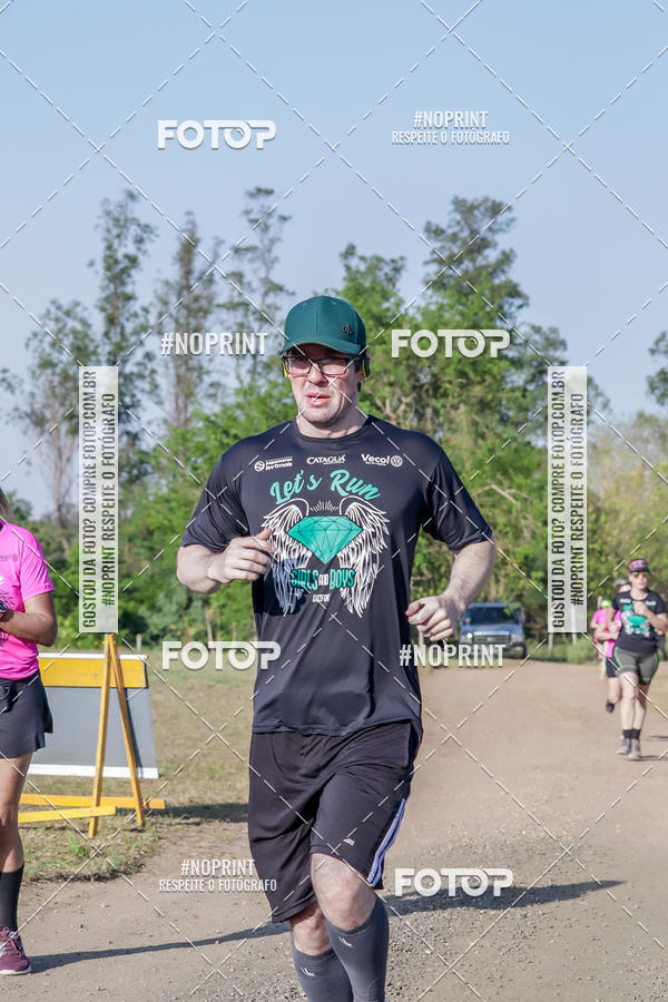 Buy your photos of the eventTreino Lets Run Girls on Fotop