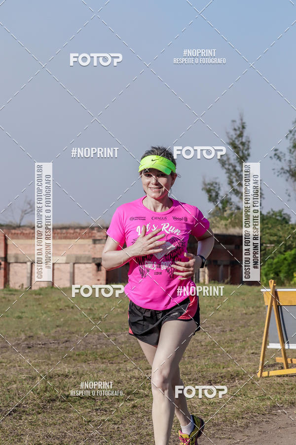 Buy your photos of the eventTreino Lets Run Girls on Fotop