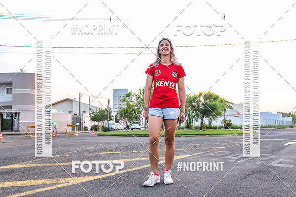 Compre suas fotos do evento4 Uaa Night Run no Fotop