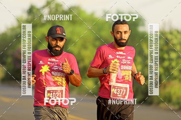 Buy your photos of the event4� Ua�a� Night Run on Fotop