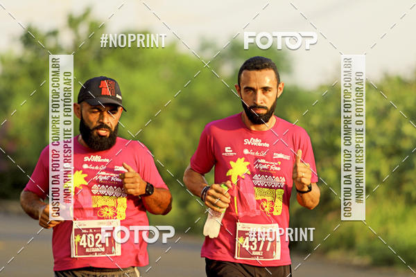 Buy your photos of the event4� Ua�a� Night Run on Fotop