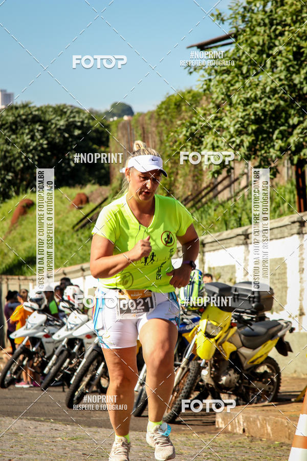 Compre suas fotos do evento3 Meia Maratona Claus Sports no Fotop