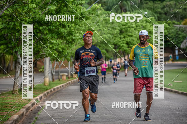 Buy your photos of the eventUa�ai Night Run Campinas on Fotop