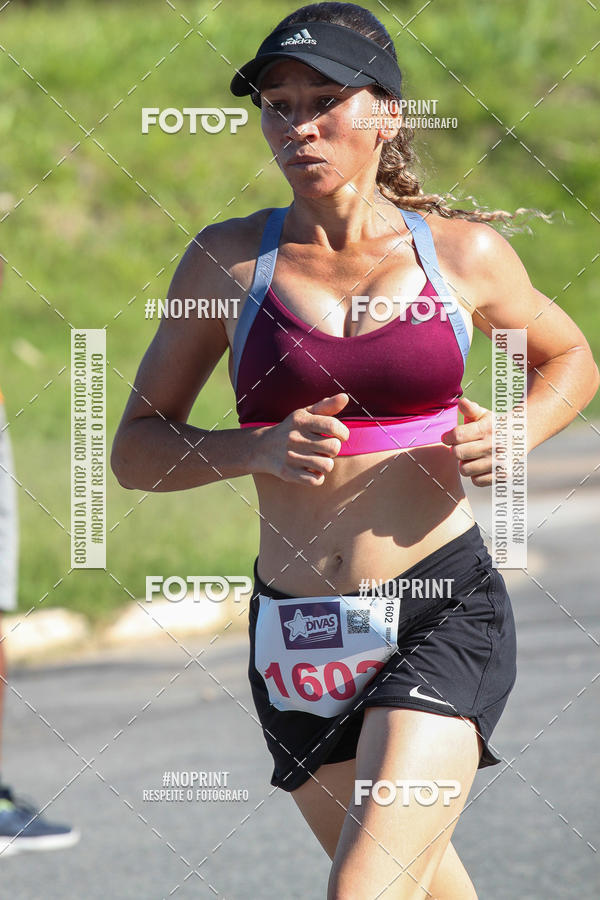 Buy your photos of the eventDivas Run 2019 on Fotop