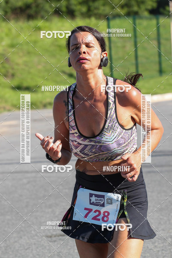 Buy your photos of the eventDivas Run 2019 on Fotop