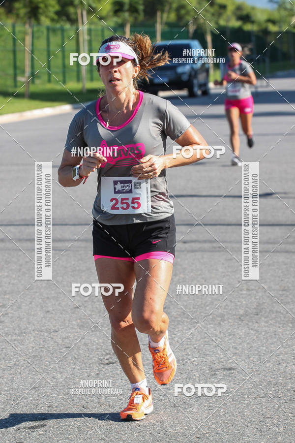 Buy your photos of the eventDivas Run 2019 on Fotop