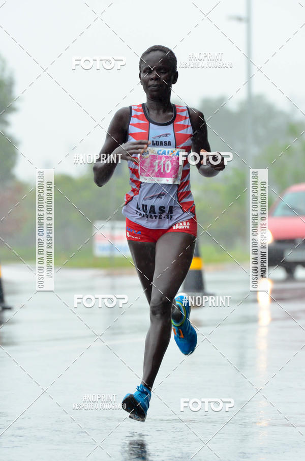 Buy your photos of the eventCircuito de Corridas Caixa - Braslia, DF on Fotop