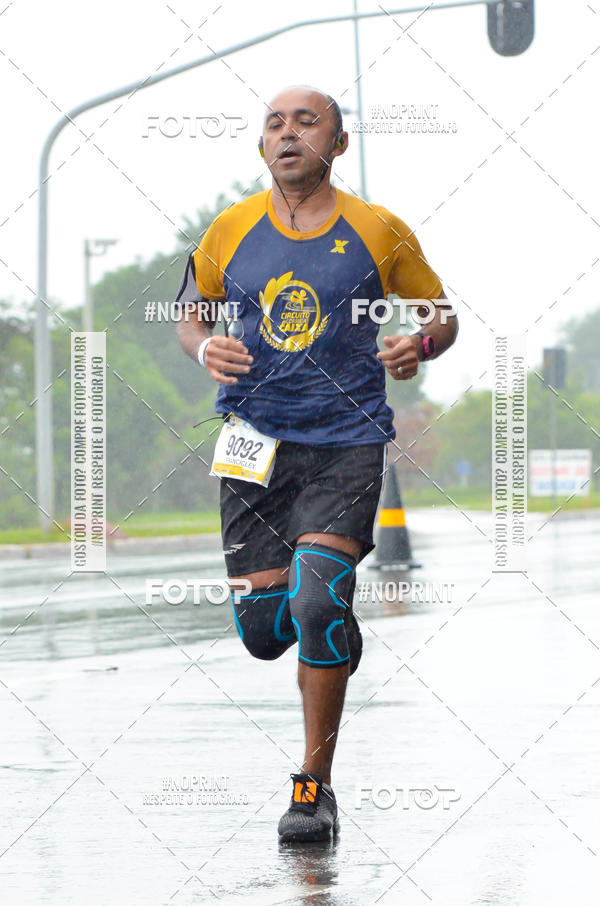 Buy your photos of the eventCircuito de Corridas Caixa - Braslia, DF on Fotop