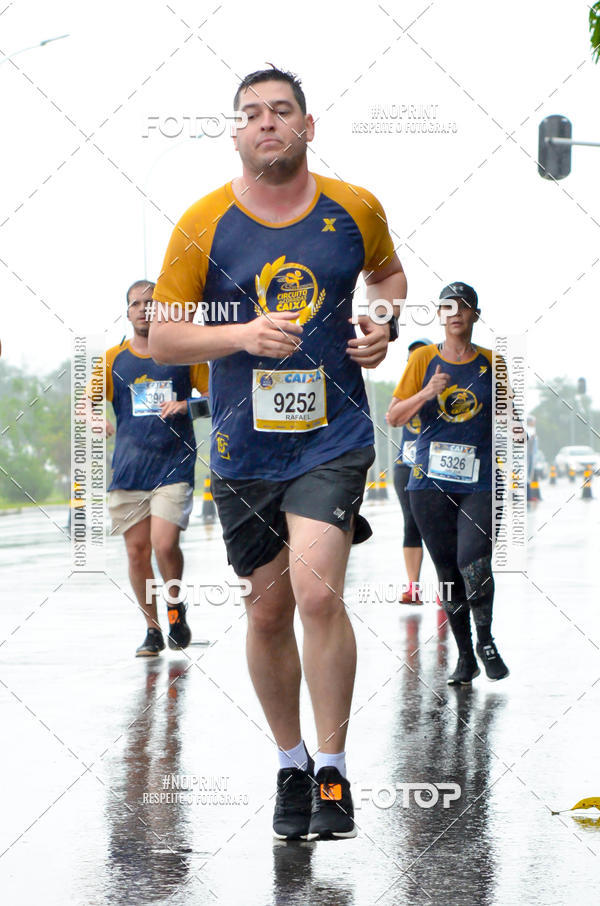 Buy your photos of the eventCircuito de Corridas Caixa - Braslia, DF on Fotop