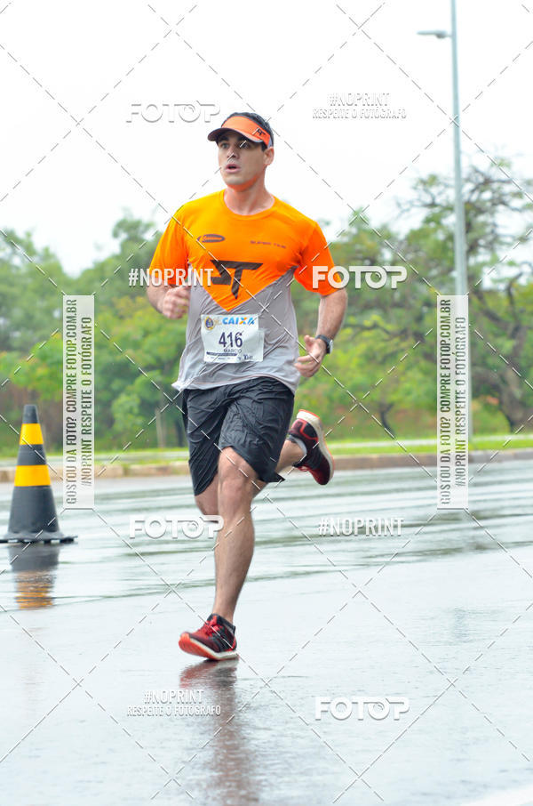 Buy your photos of the eventCircuito de Corridas Caixa - Braslia, DF on Fotop