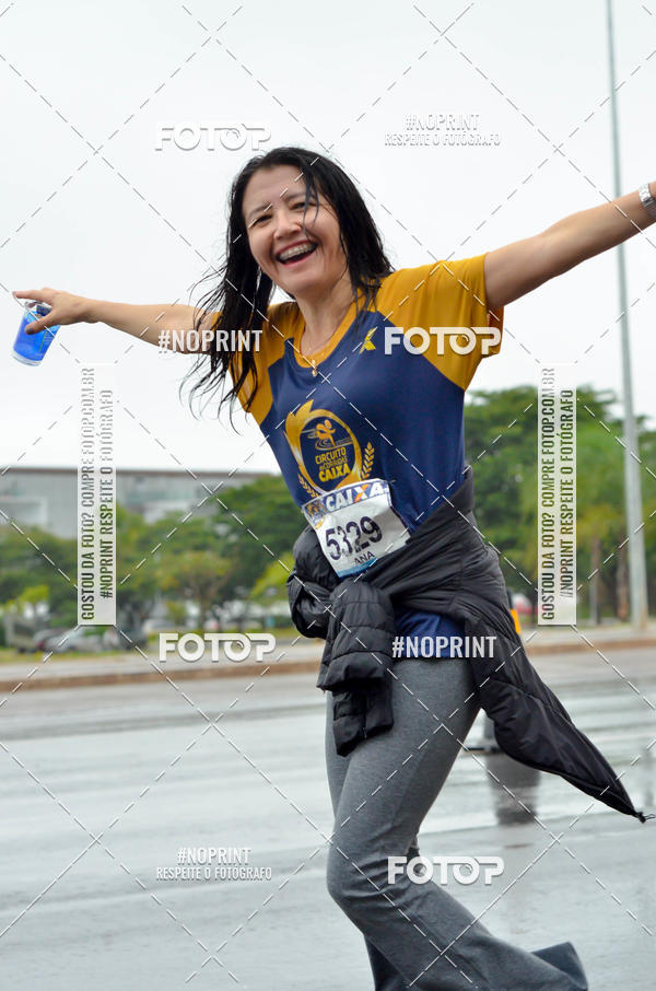 Buy your photos of the eventCircuito de Corridas Caixa - Braslia, DF on Fotop