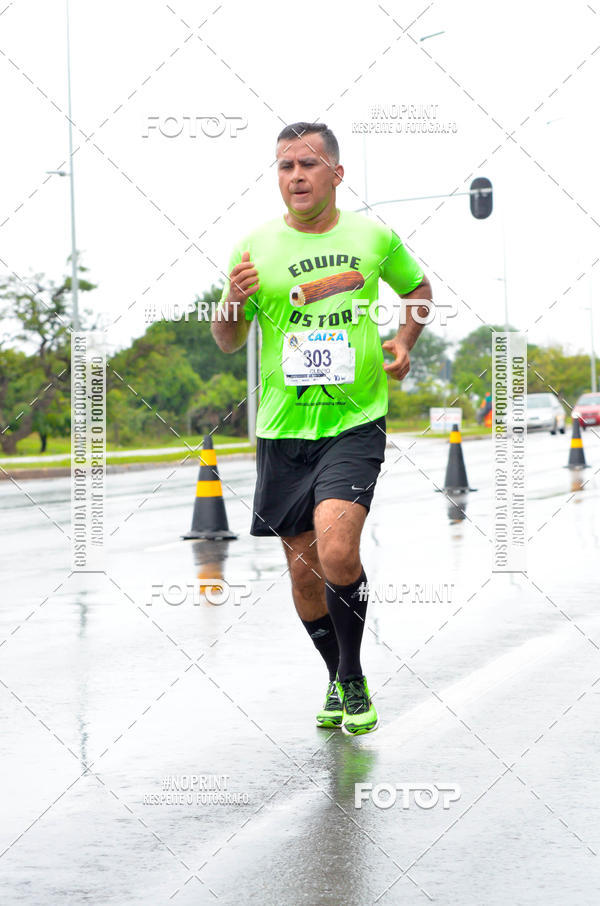 Buy your photos of the eventCircuito de Corridas Caixa - Braslia, DF on Fotop