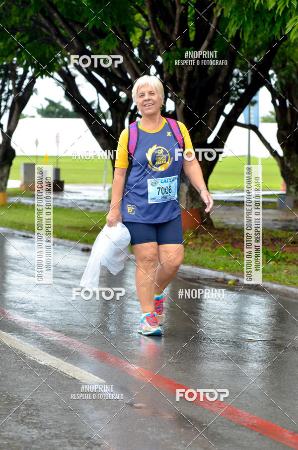 Buy your photos of the eventCircuito de Corridas Caixa - Braslia, DF on Fotop