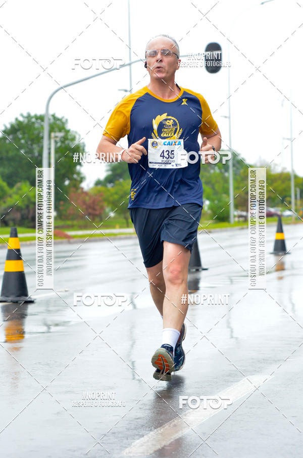 Buy your photos of the eventCircuito de Corridas Caixa - Braslia, DF on Fotop