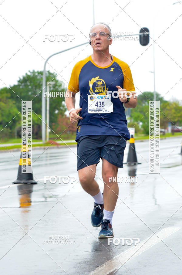 Buy your photos of the eventCircuito de Corridas Caixa - Braslia, DF on Fotop