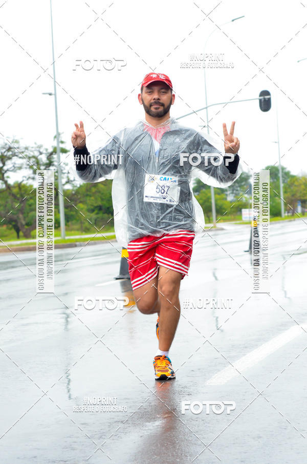 Buy your photos of the eventCircuito de Corridas Caixa - Braslia, DF on Fotop